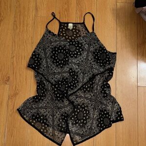 Womens Black Paisley Print Tank Top - Lightweight Sleeveless Camisole